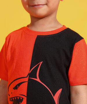 PockMAN Boys Orange&Black Shark Printed Pure Cotton Regular Fit Tshirt 8 30 12 2024 ali 00577