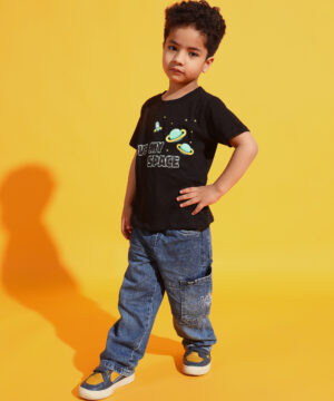 PockMAN Boys Black Space Printed Pure Cotton Regular Fit Tshirt 3 30 12 2024 ali 00668